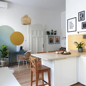  Apartment Bpr Pastellion Art In Buda